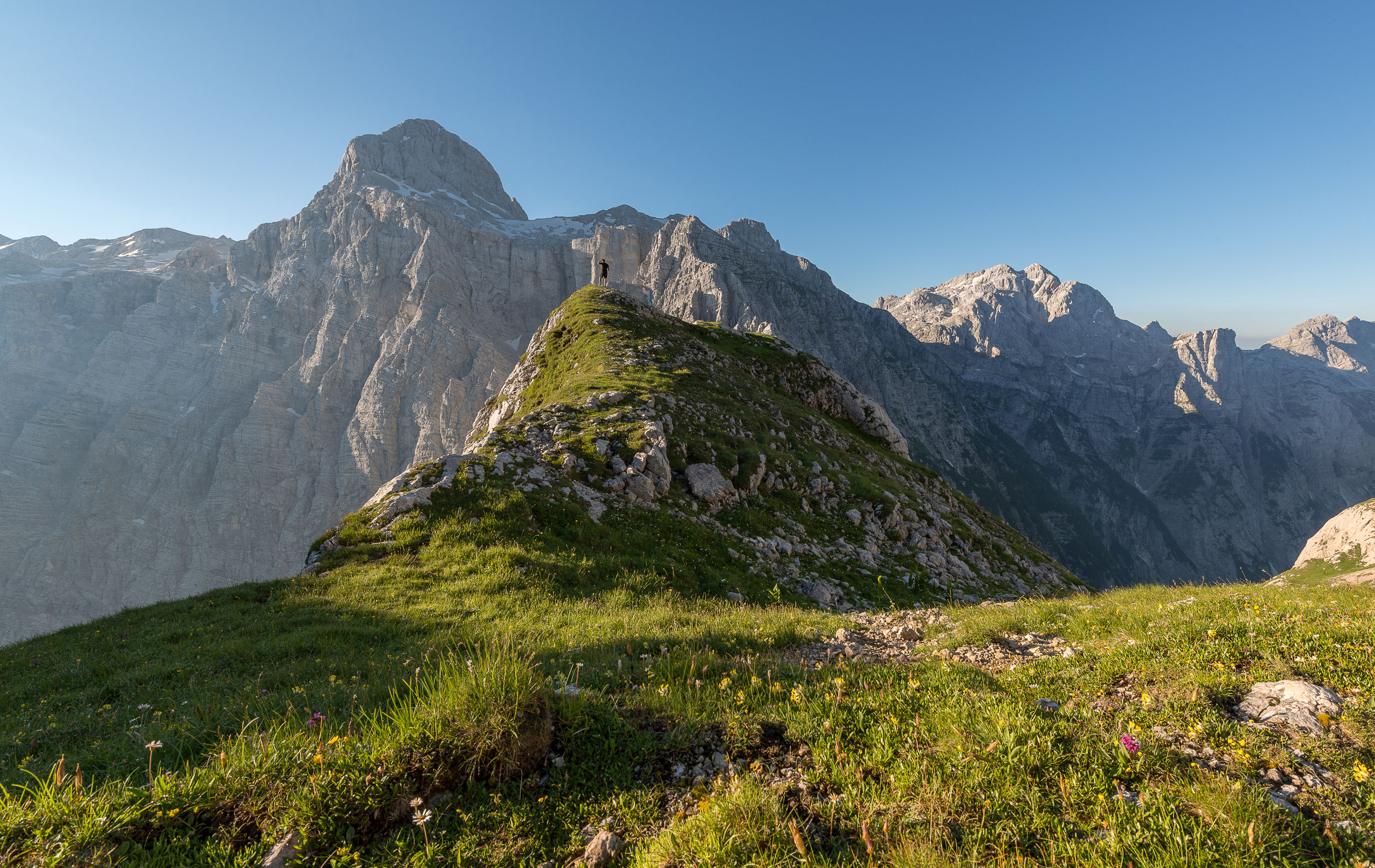 summer-day-high-in-the-mountains-of-julian-alps-2023-11-27-04-53-25-utc